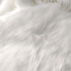 QUAGO Super Soft White Faux Fur Fabric Patches, Squares, Rabbit Skin, Sheepskin for Craft, Camera Floor & Decoration, Costume, Bedroom, Kids Room, Photoshoot Prop (Unstitched, 20x20 inch) Solid